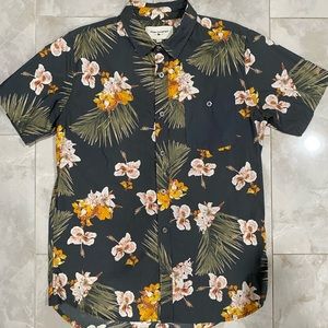 Modern Amusement Floral Button Up